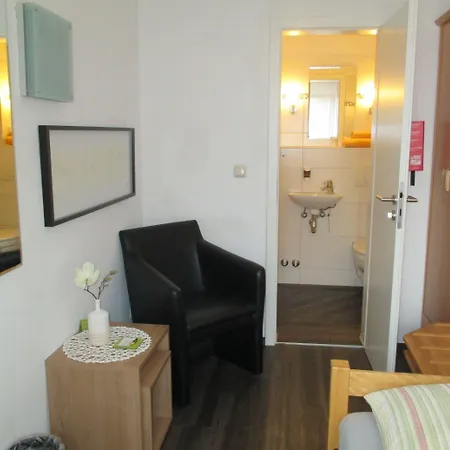 Am Burgwall 3* Wißmar