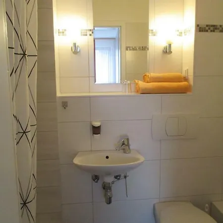 Am Burgwall Affittacamere Wißmar